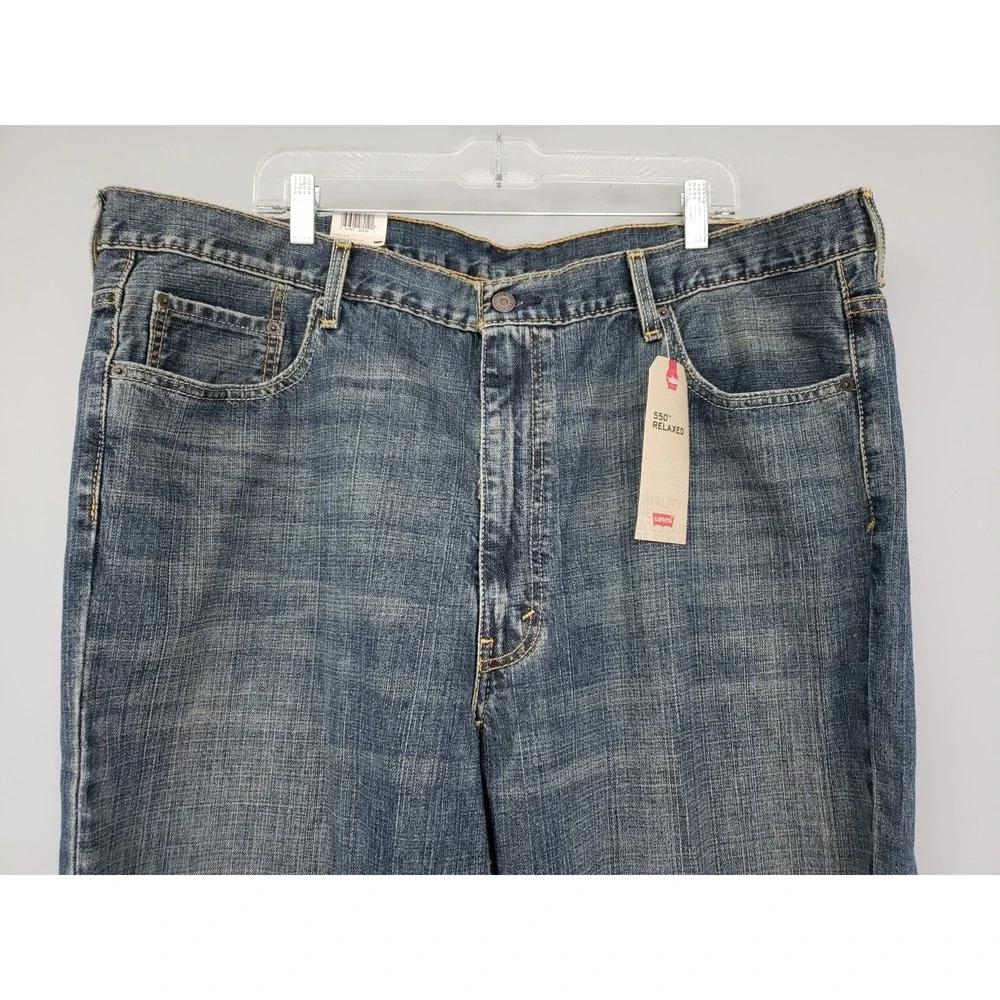 NEW Levis 550 Relaxed Mens Loose Fit Jeans 44X30  W44L30 MEDIUM WASH